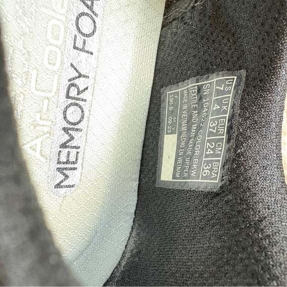 SKECHERS Air Cooled Memory Foam Black Mary Jane Sneakers - Picture 8 of 8